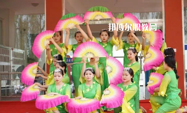 定州衛(wèi)生中等專業(yè)學(xué)校2022年學(xué)費(fèi)、收費(fèi)多少