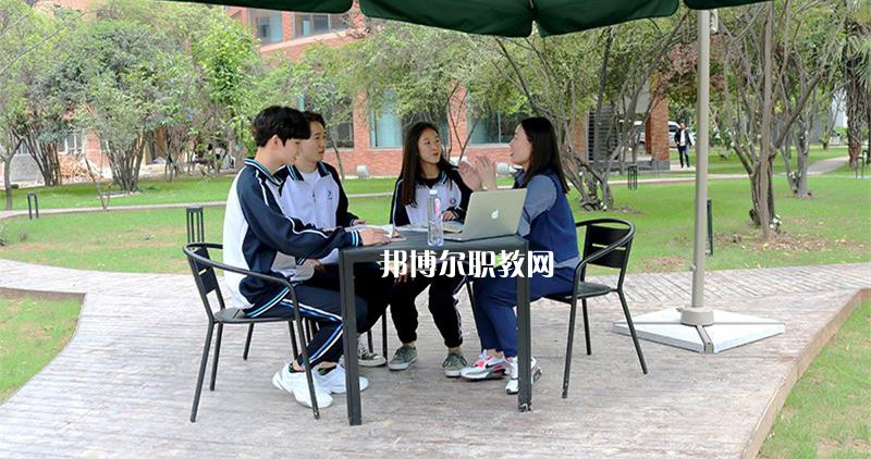 西安藝術(shù)職業(yè)高級(jí)中學(xué)2022年學(xué)費(fèi)、收費(fèi)多少