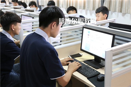 石家莊財(cái)經(jīng)商貿(mào)學(xué)校2022年報(bào)名條件、招生要求、招生對(duì)象