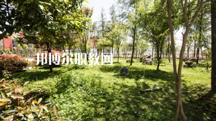 遵義重美職業(yè)技術(shù)學(xué)校2022年學(xué)費、收費多少