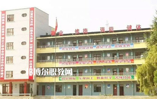 貴州金蓉?zé)o線電技工學(xué)校2022年報(bào)名條件、招生要求、招生對(duì)象