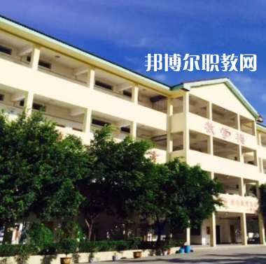 重慶西域技工學(xué)校2022年報(bào)名條件、招生要求、招生對(duì)象