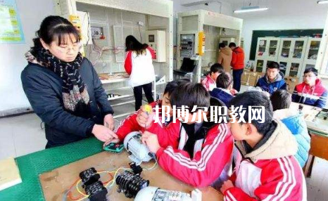 咸陽渭城區(qū)高級(jí)職業(yè)中學(xué)2022年報(bào)名條件、招生要求、招生對(duì)象