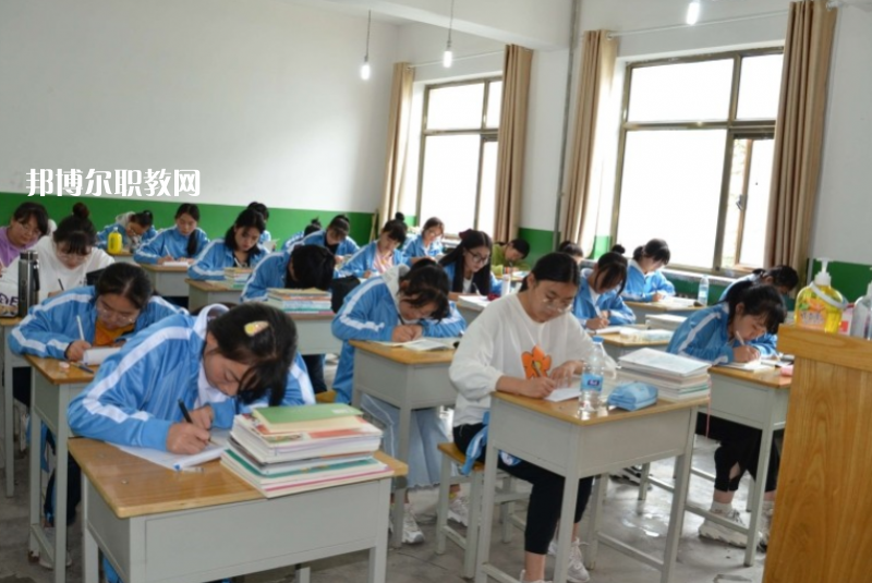 甘肅省廣播電視學(xué)校2022年報(bào)名條件、招生要求、招生對(duì)象