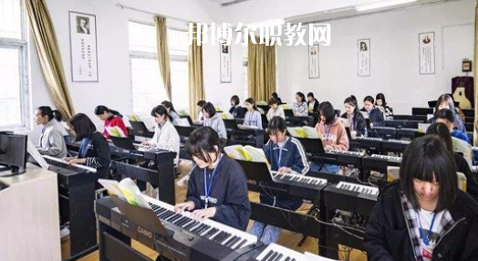 渦陽縣科技學校2022年報名條件、招生要求、招生對象