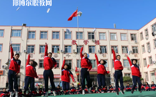 衡水兆華科技中專學(xué)校2022年報(bào)名條件、招生要求、招生對象