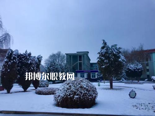 蘭州園藝學(xué)校2022年學(xué)費、收費多少