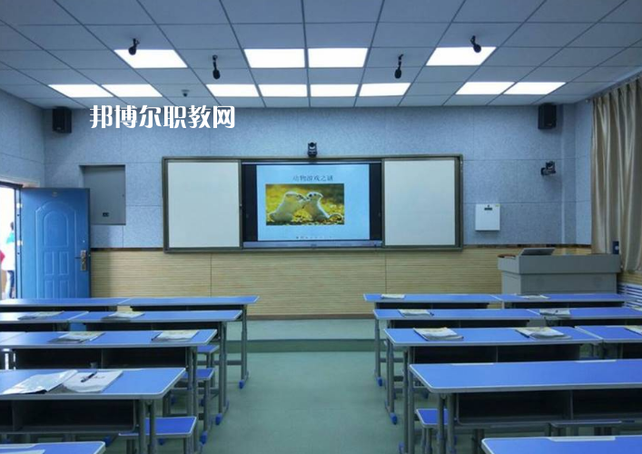 楊陵區(qū)職業(yè)教育中心2022年報名條件、招生要求、招生對象