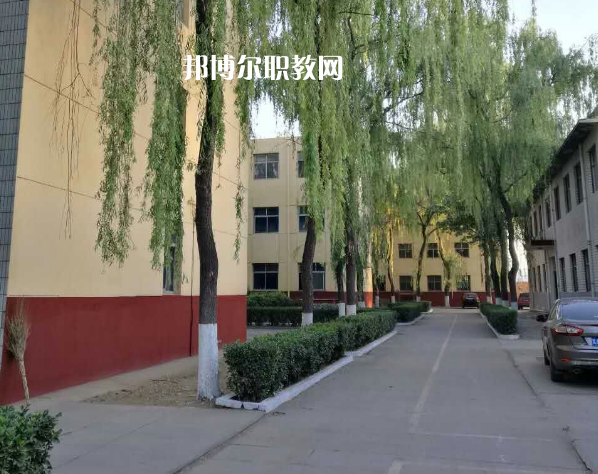 河北鐵路軌道中等專業(yè)學(xué)校2022年報名條件、招生要求、招生對象