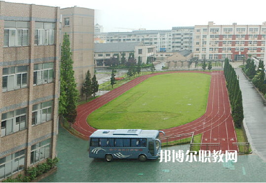 揚州市弘揚中等專業(yè)學(xué)校2022年報名條件、招生要求、招生對象