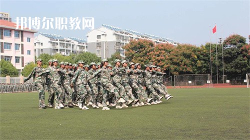 江蘇潤州中等專業(yè)學校2022年報名條件、招生要求、招生對象