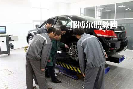 保定市第四職業(yè)中學(xué)2022年學(xué)費(fèi)、收費(fèi)多少