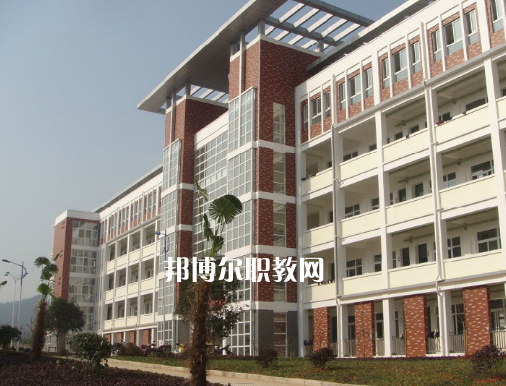 宣城信息工程學(xué)校2022年報名條件、招生要求、招生對象