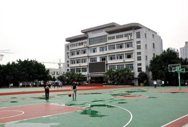 重慶機(jī)械技師學(xué)院2022年招生辦聯(lián)系電話(huà)