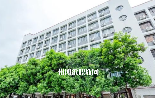 昆明機(jī)電工程學(xué)校2022年報名條件、招生要求、招生對象