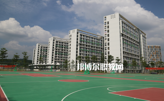 南寧衛(wèi)生學校2022年報名條件、招生要求、招生對象