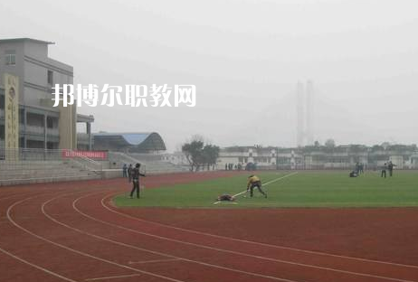 臨滄財(cái)貿(mào)學(xué)校2022年學(xué)費(fèi)、收費(fèi)多少