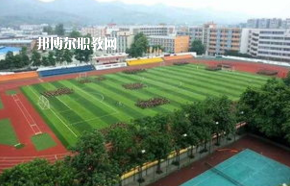 云南昆明工業(yè)學(xué)校2022年報(bào)名條件、招生要求、招生對(duì)象
