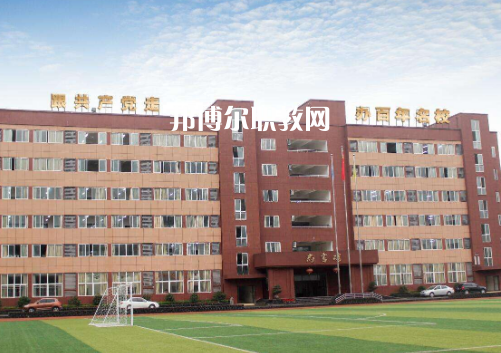 重慶工業(yè)管理職業(yè)學(xué)校2022年報(bào)名條件、招生要求、招生對(duì)象