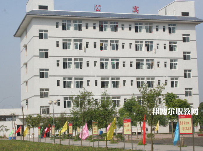 廣安武勝嘉陵職業(yè)技術(shù)學(xué)校2022年報名條件、招生要求、招生對象