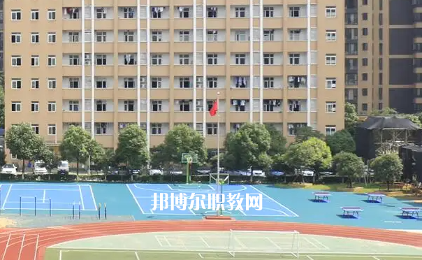 武漢助產(chǎn)學(xué)校2022年報(bào)名條件、招生要求、招生對(duì)象