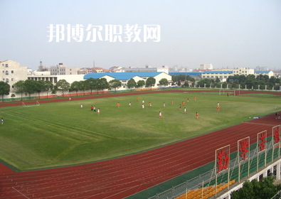 武漢東西湖職業(yè)技術(shù)學(xué)校2022年報名條件、招生要求、招生對象