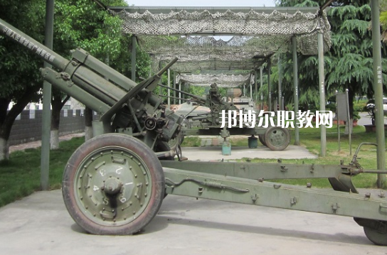湖北十堰職業(yè)技術(shù)集團(tuán)學(xué)校2022年報名條件、招生要求、招生對象