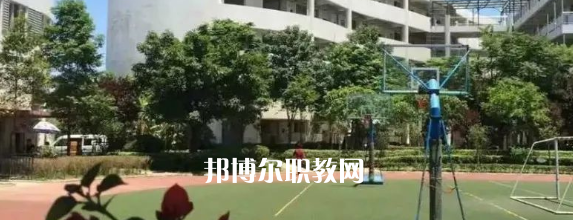 廣州白云工商技師學(xué)院怎么樣、好不好