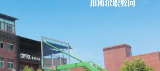 西安商貿(mào)科技技術(shù)學(xué)校2023年學(xué)費(fèi)、收費(fèi)多少
