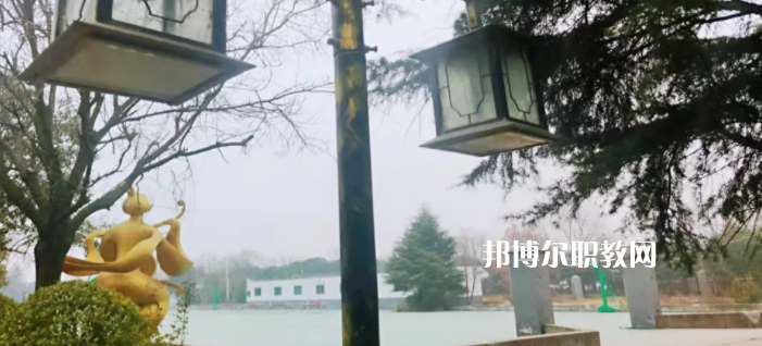 西安商貿(mào)科技技術(shù)學(xué)校2023年怎么樣、好不好