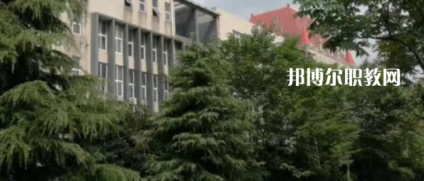 南京城市交通運(yùn)輸學(xué)校地址在哪里，哪個(gè)地區(qū)，哪個(gè)城市?