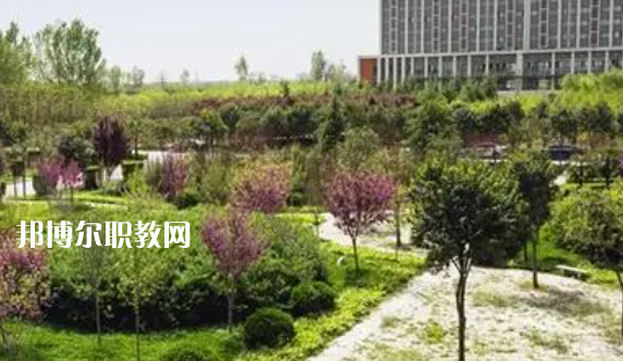 陜西省高新技術(shù)學校地址，乘車路線