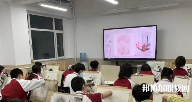 石家莊市張麗美術(shù)中等專業(yè)學校地址，乘車路線