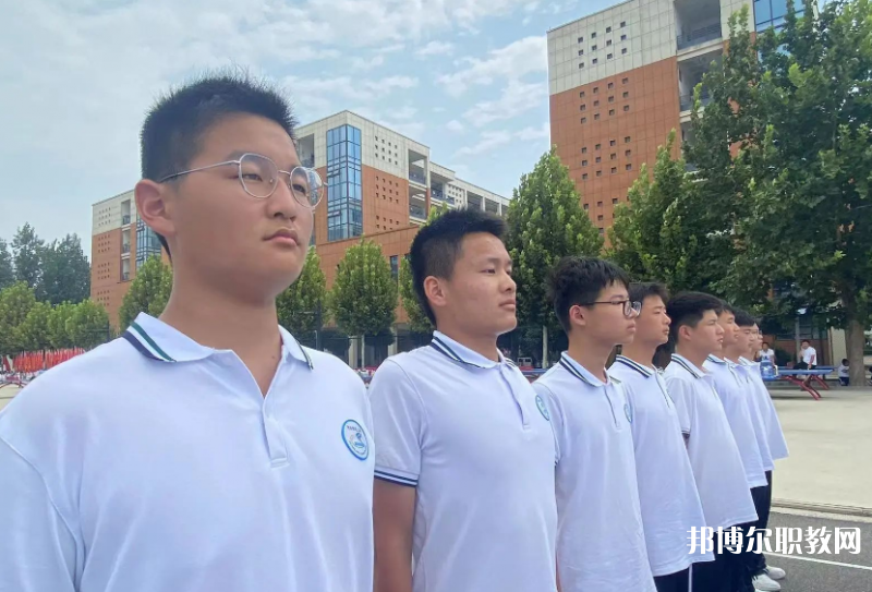 鄲城縣第二職業(yè)中等專業(yè)學(xué)校地址，乘車路線
