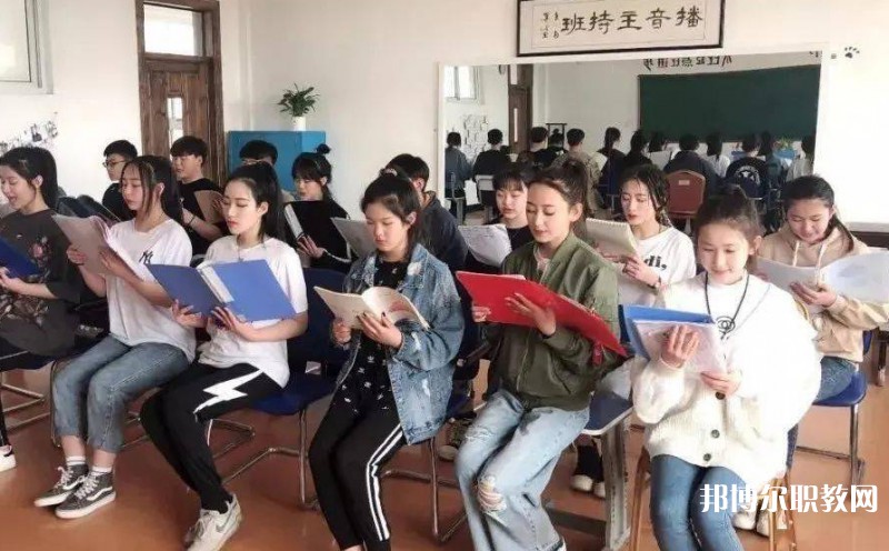2024營口市戲曲學(xué)校招生計劃 招生人數(shù)是多少(附要求、條件、對象)