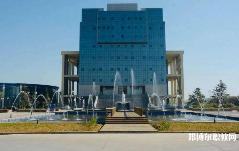 唐山豐潤綜合職業(yè)技術(shù)教育中心2025年報名條件、招生要求、招生對象